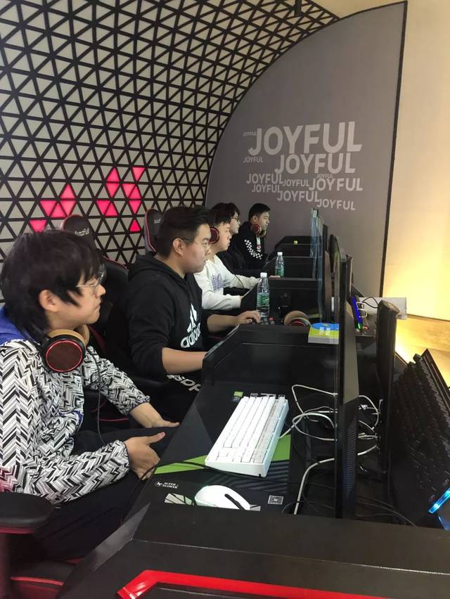 攻防中迅速 攻防中迅速