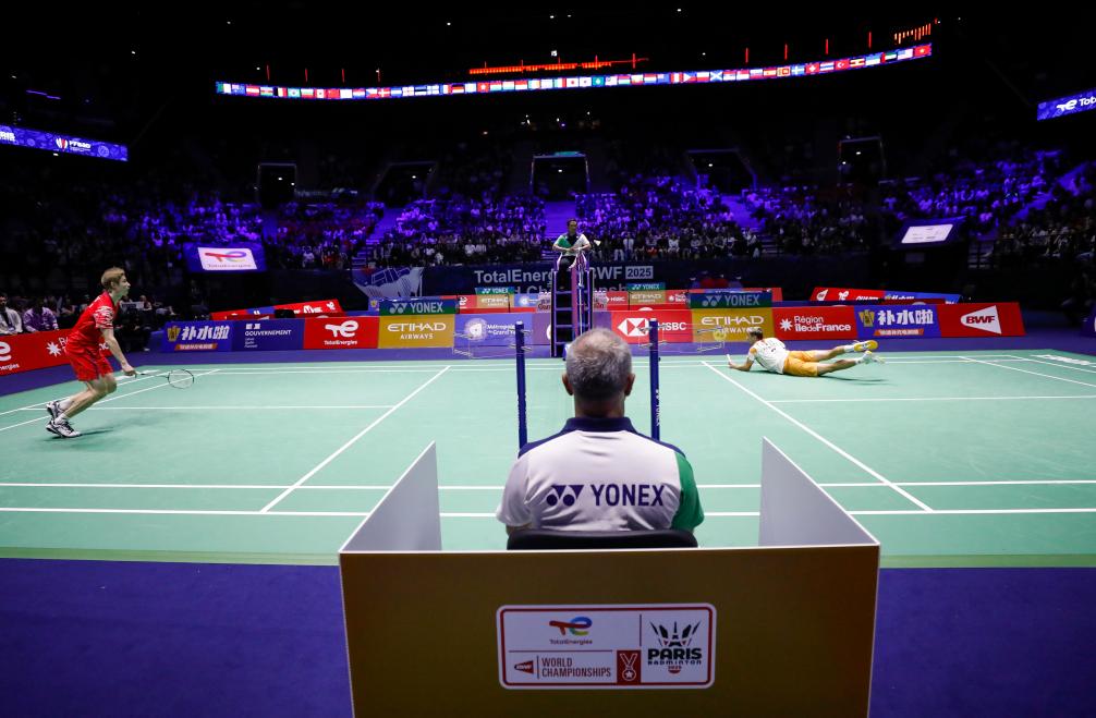 朗尼的首秀 朗尼的首秀