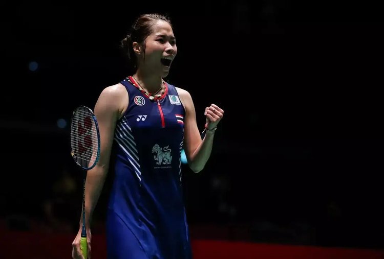 比赛中的抱 比赛中的抱