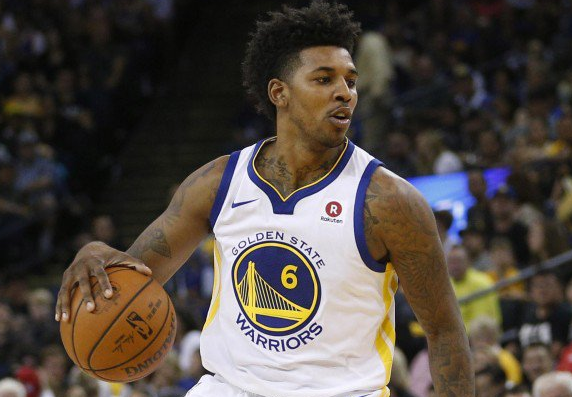 的公共审视 的公共审视